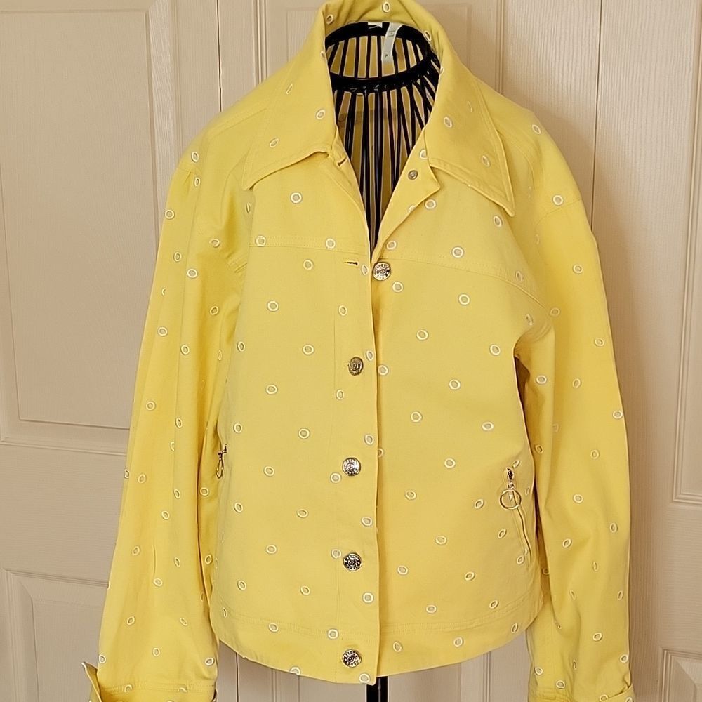 YELLOW Denim Jacket with White Embroidery Size Medium